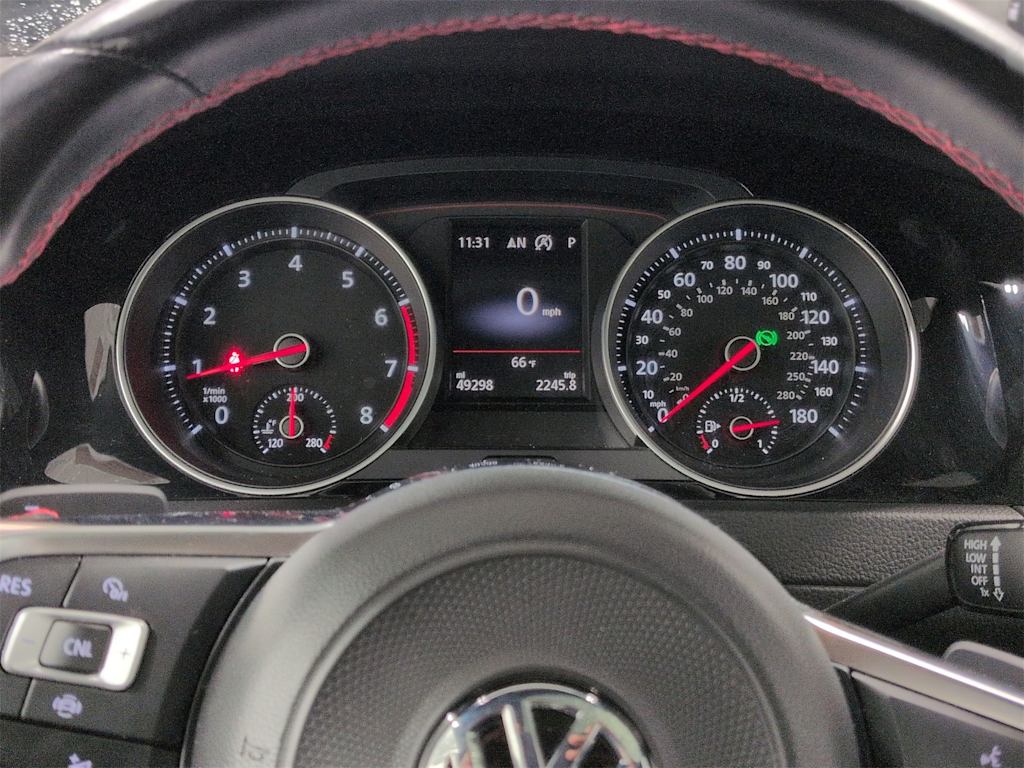 Thumbnail: 2020 Volkswagen Golf - 16