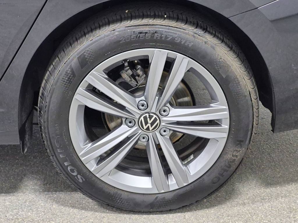 Thumbnail: 2024 Volkswagen Jetta - 8