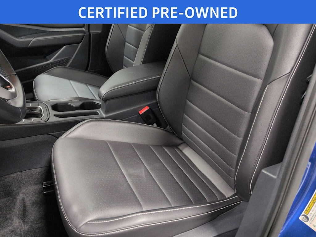 Thumbnail: 2023 Volkswagen Jetta - 11