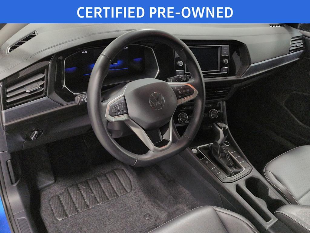 Thumbnail: 2023 Volkswagen Jetta - 2