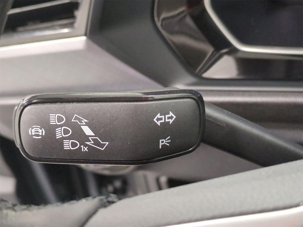 Thumbnail: 2024 Volkswagen Jetta - 29