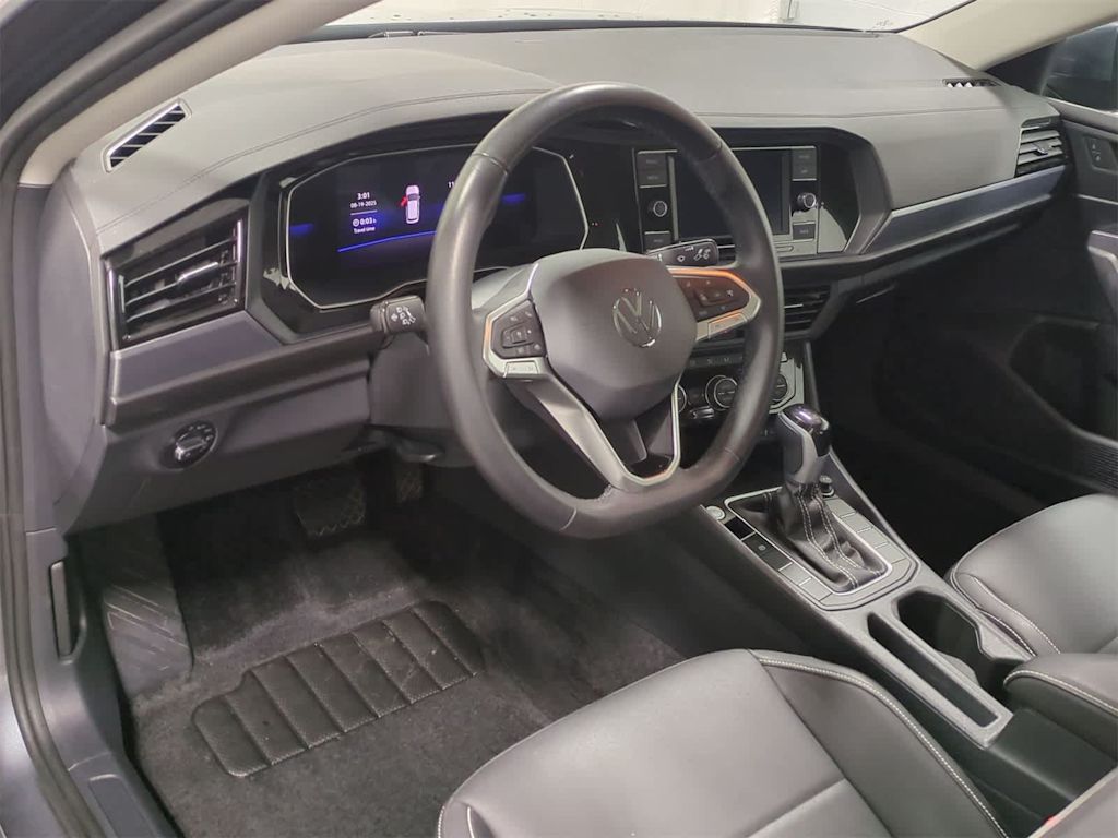 Thumbnail: 2024 Volkswagen Jetta - 2