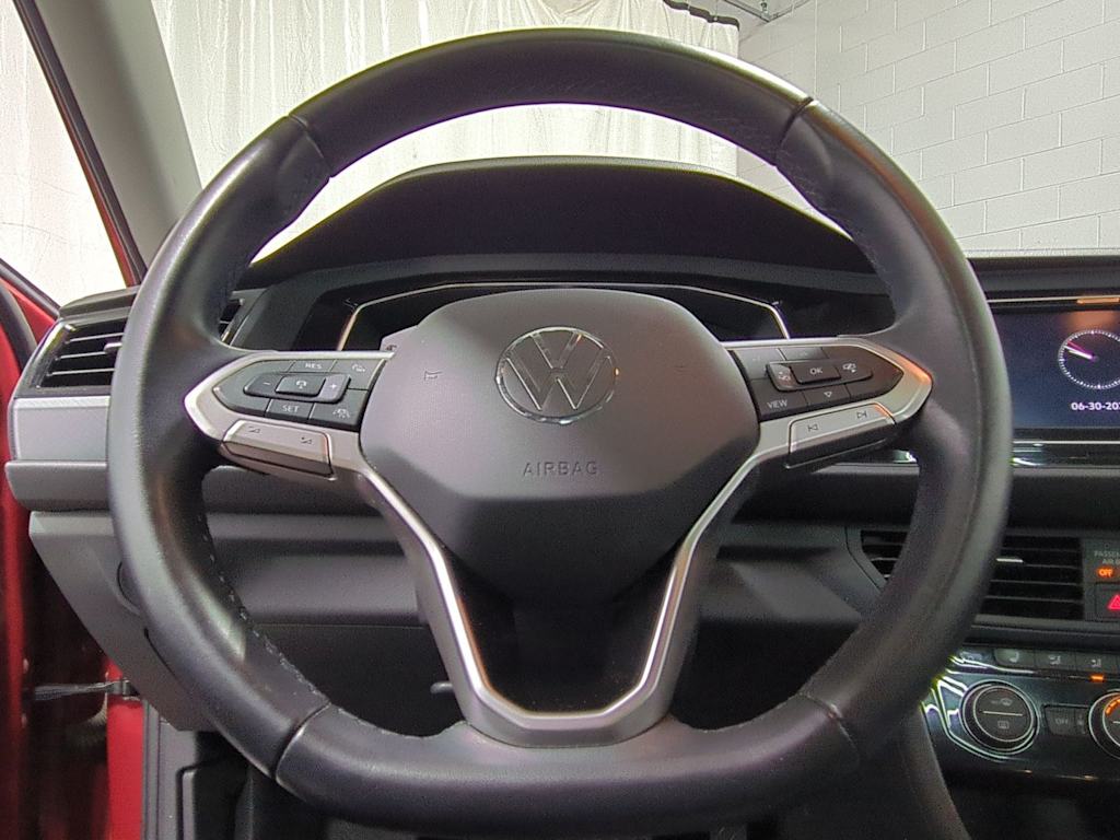 Thumbnail: 2023 Volkswagen Jetta - 14