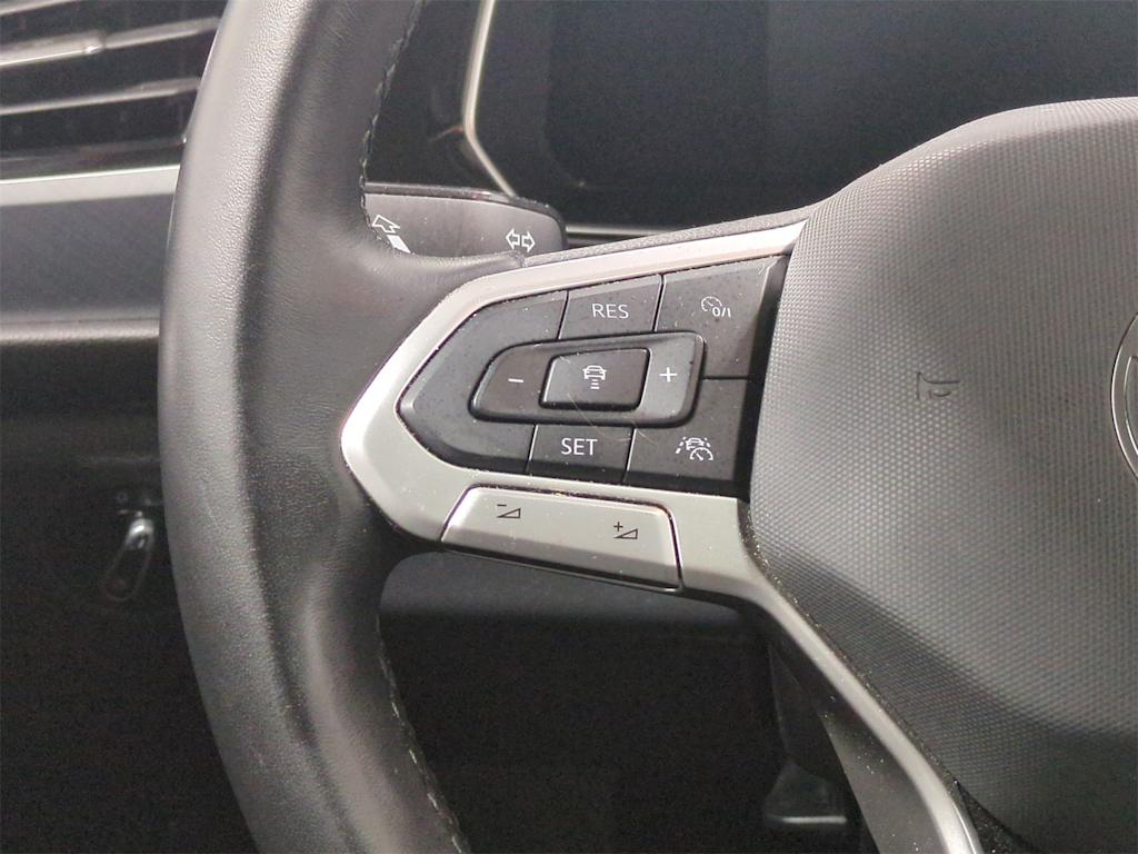 Thumbnail: 2022 Volkswagen Jetta - 32