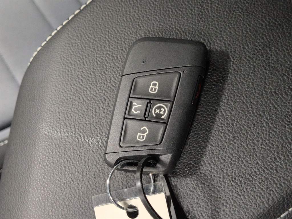 Thumbnail: 2026 Volkswagen Jetta - 19