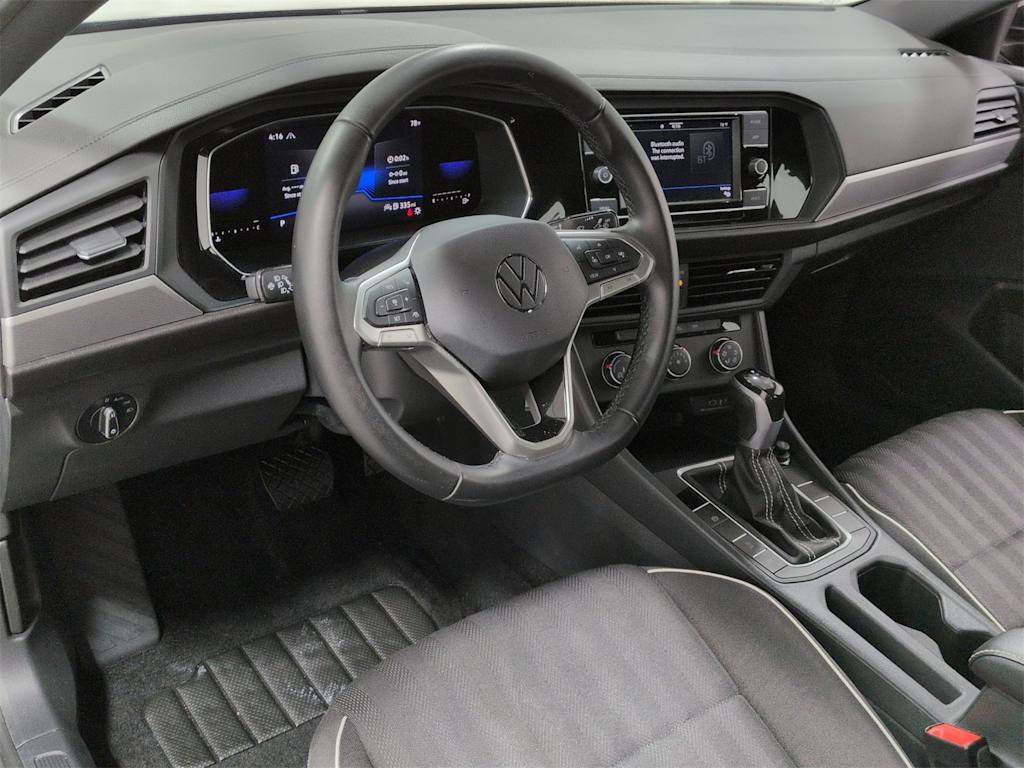 Thumbnail: 2022 Volkswagen Jetta - 2