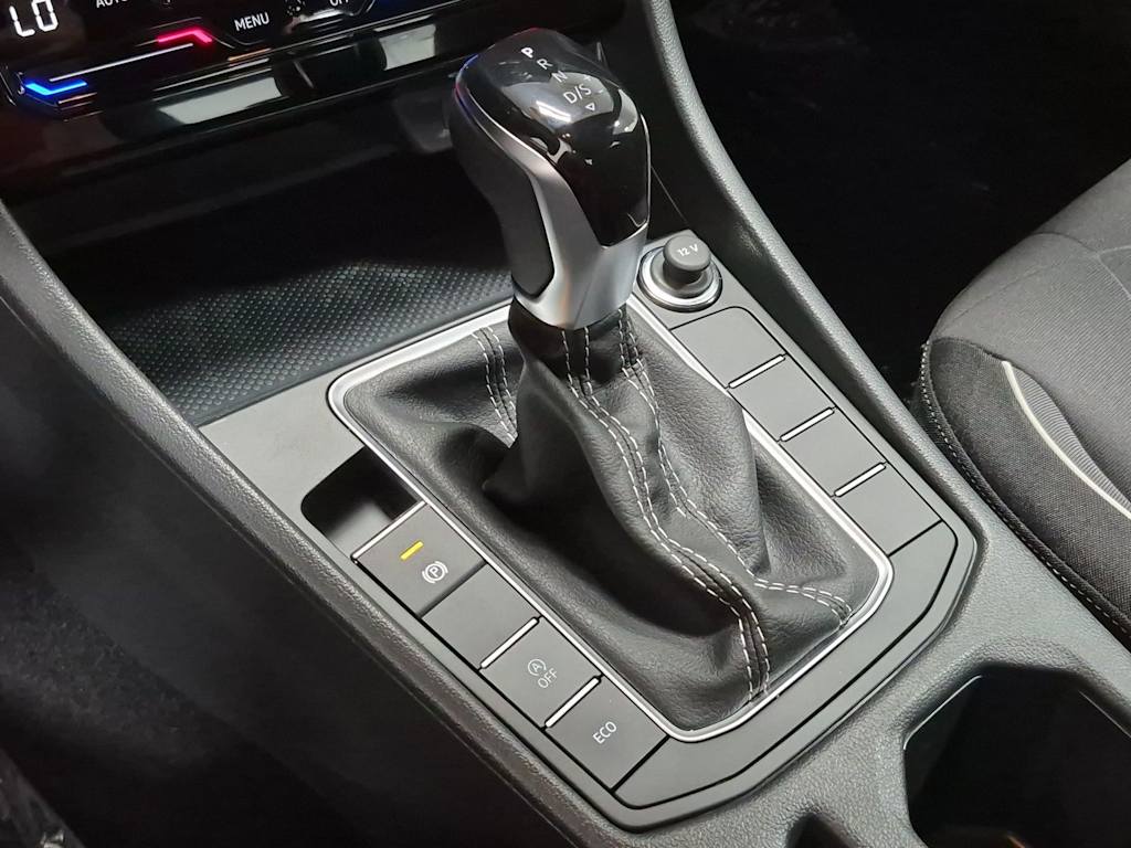 Thumbnail: 2026 Volkswagen Jetta - 34