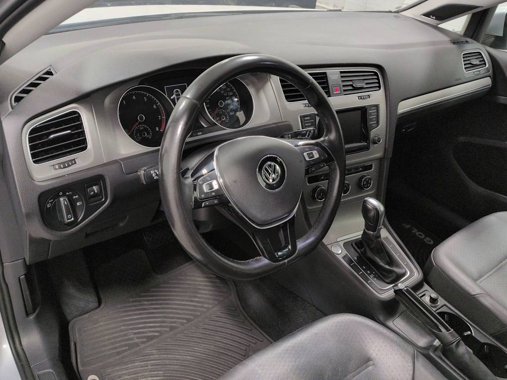 Thumbnail: 2015 Volkswagen Golf - 2