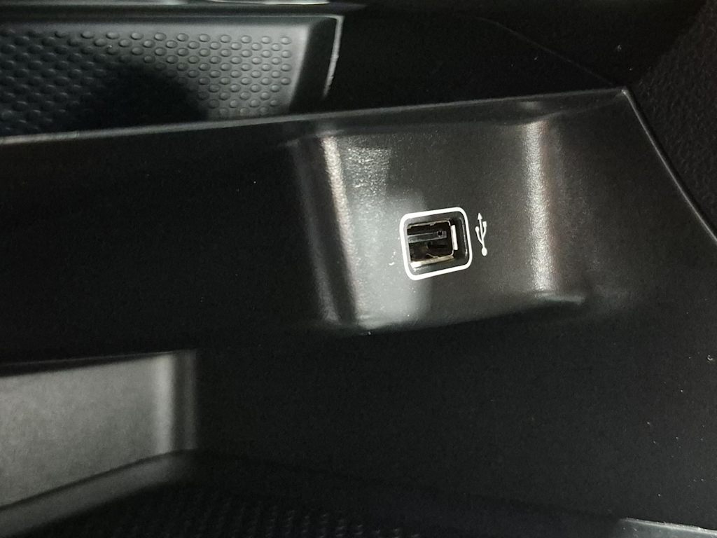 Thumbnail: 2019 Volkswagen Jetta - 36