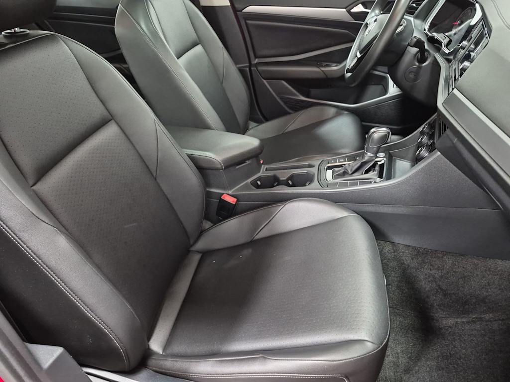 Thumbnail: 2019 Volkswagen Jetta - 11