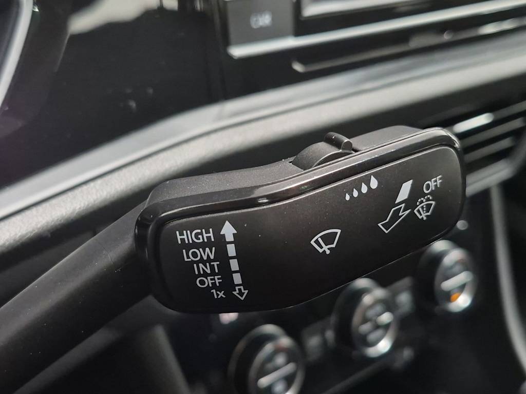 Thumbnail: 2019 Volkswagen Jetta - 33