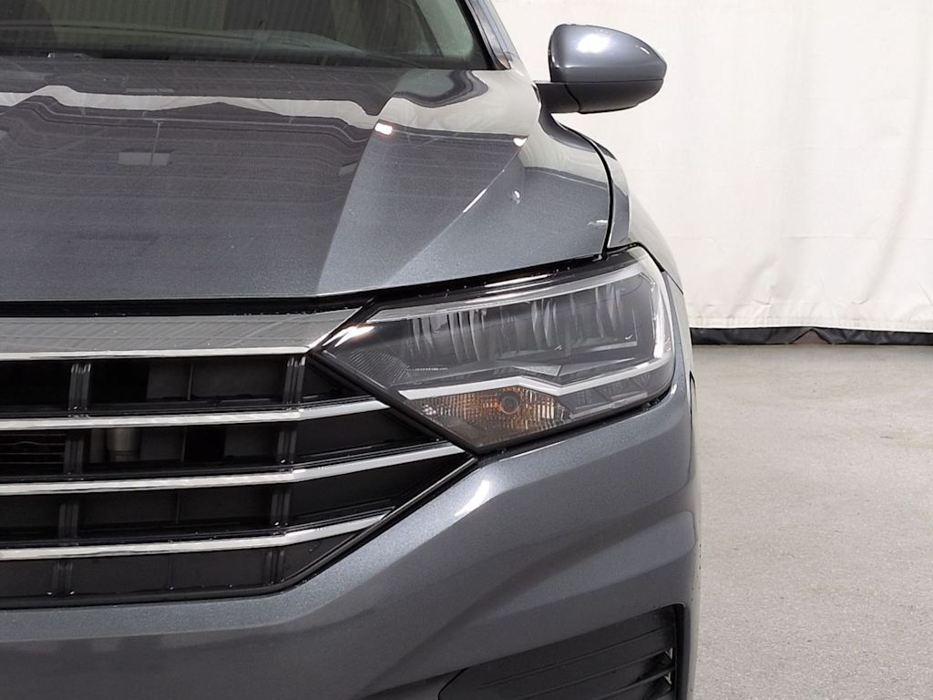 Thumbnail: 2020 Volkswagen Jetta - 24
