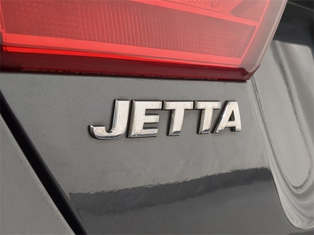 2014 Volkswagen Jetta SE 24