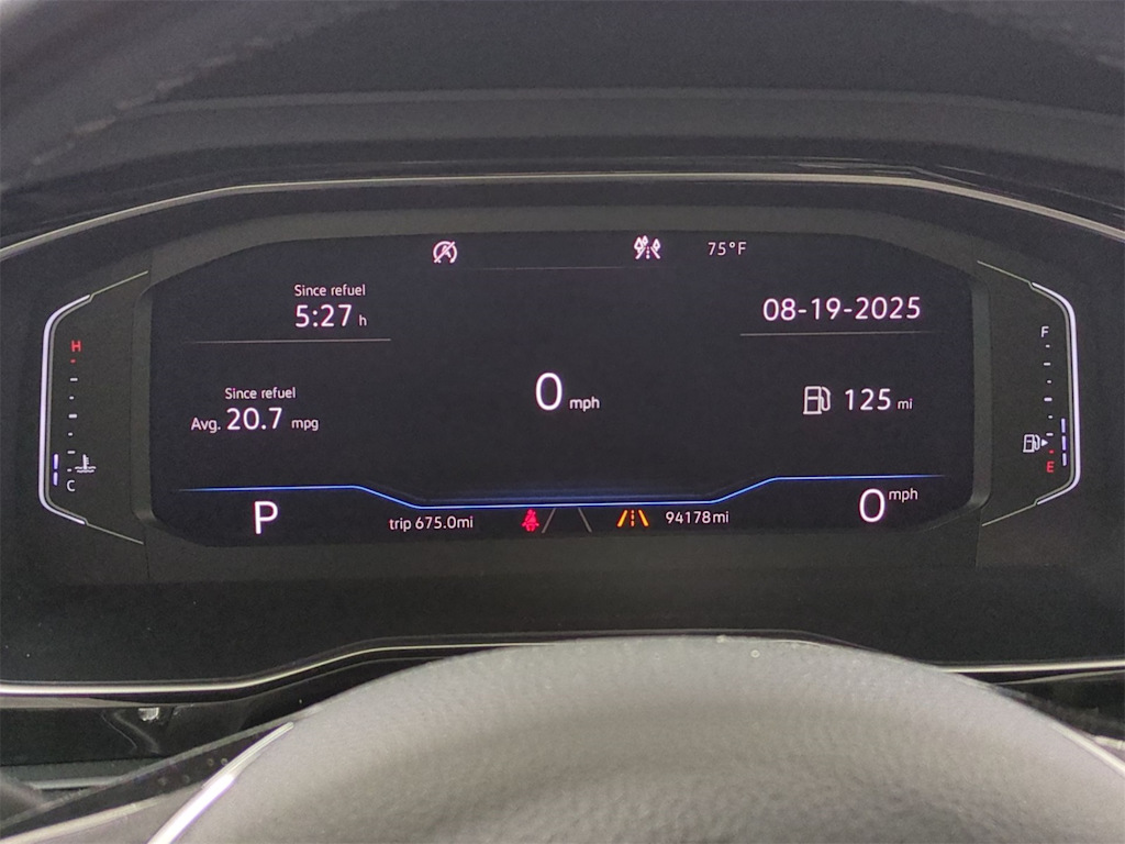 Thumbnail: 2019 Volkswagen Jetta - 16