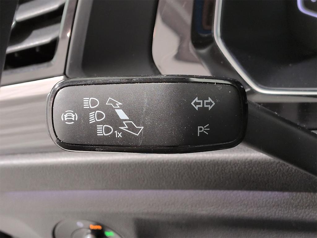 Thumbnail: 2023 Volkswagen Jetta - 15