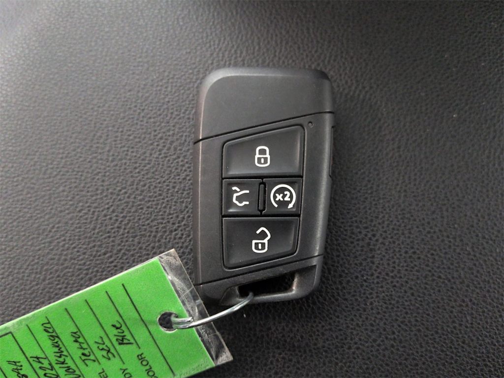 Thumbnail: 2024 Volkswagen Jetta - 19