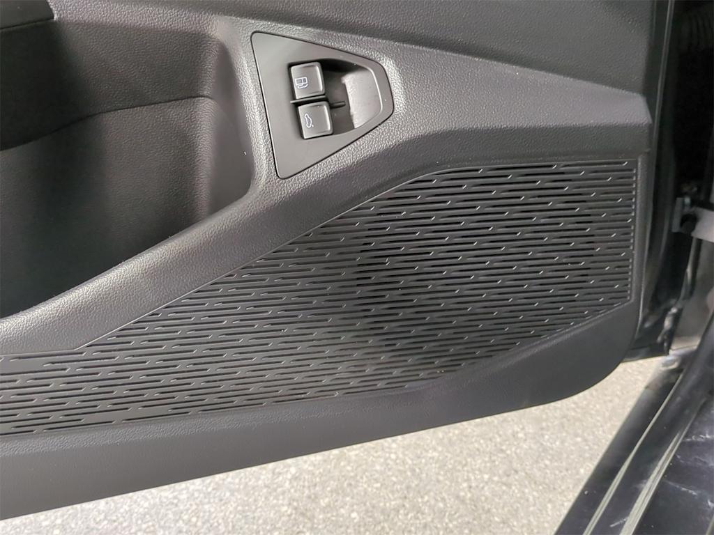2022 Volkswagen Jetta SEL 38