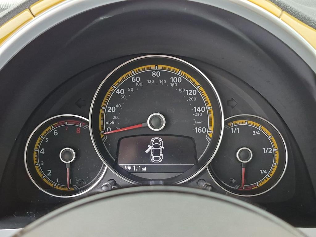 Thumbnail: 2017 Volkswagen Beetle - 17