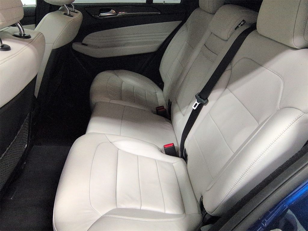 Thumbnail: 2019 Mercedes-Benz GLE - 28