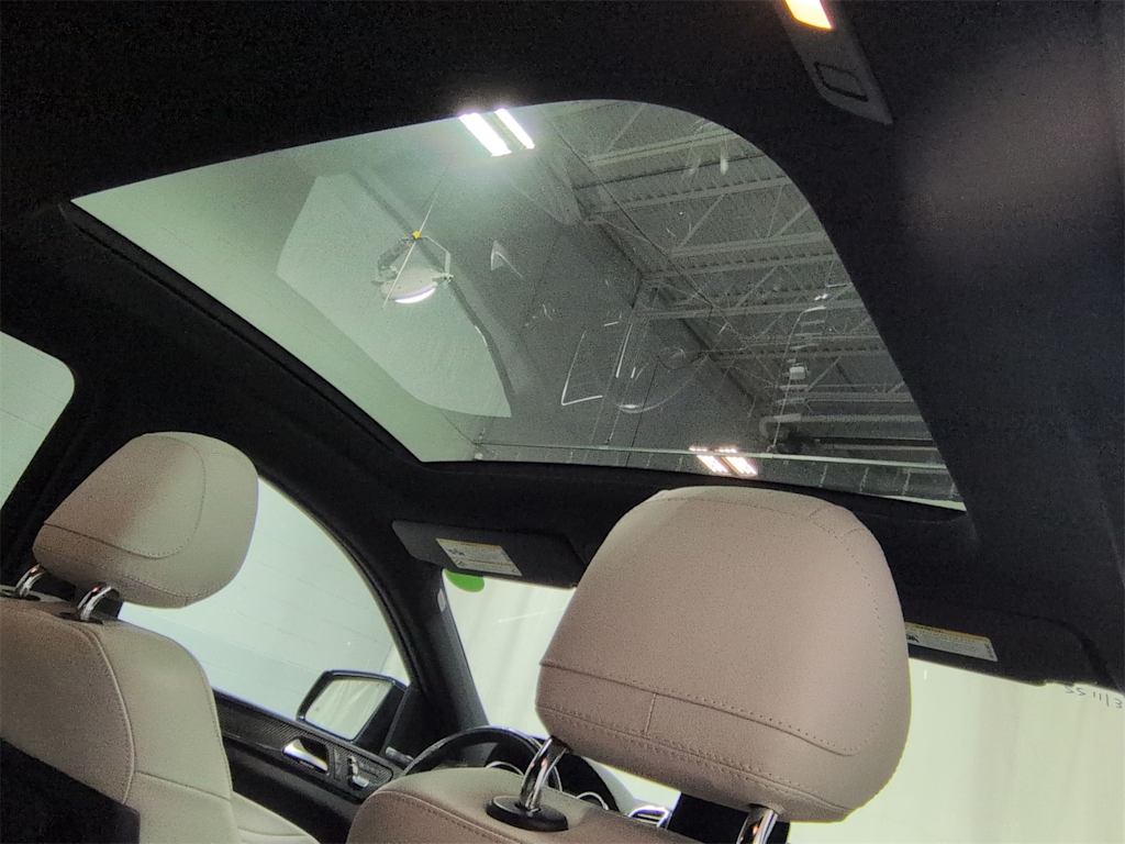 Thumbnail: 2019 Mercedes-Benz GLE - 30