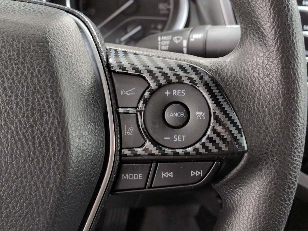 Thumbnail: 2019 Toyota Camry - 31