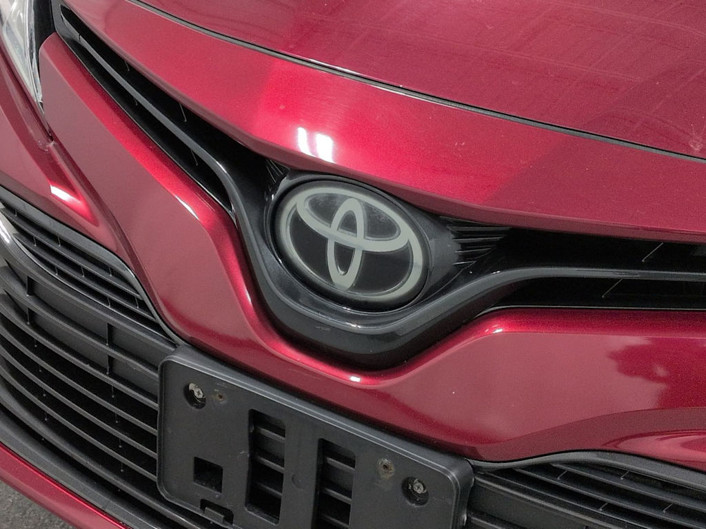 Thumbnail: 2019 Toyota Camry - 7