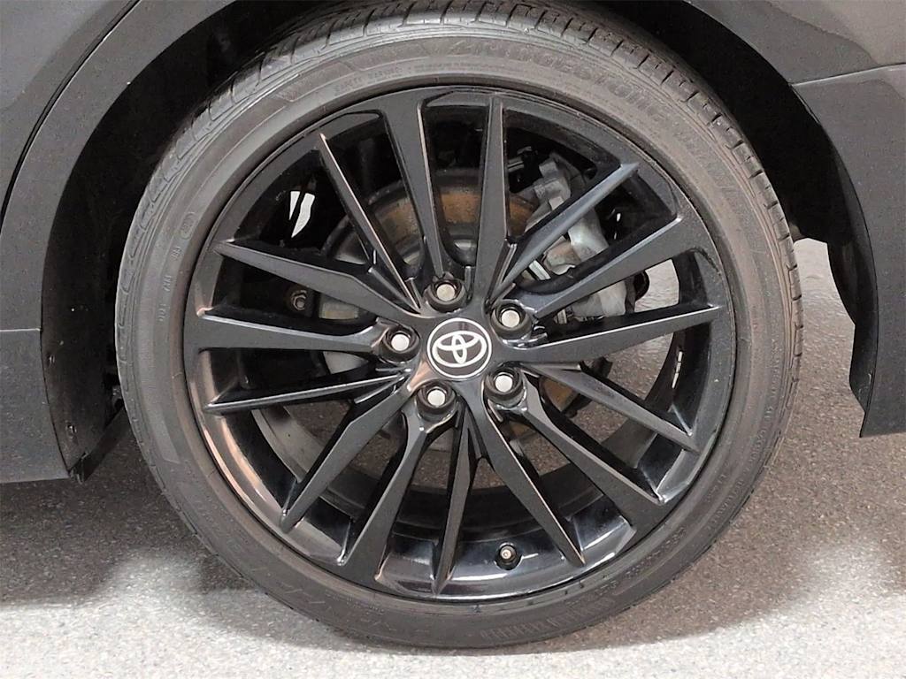 Thumbnail: 2021 Toyota Camry - 8