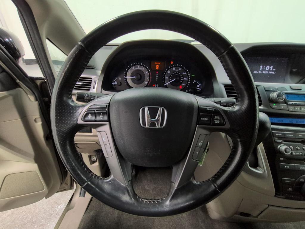 Thumbnail: 2013 Honda Odyssey - 13