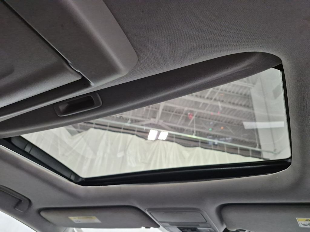 Thumbnail: 2019 Honda Odyssey - 30