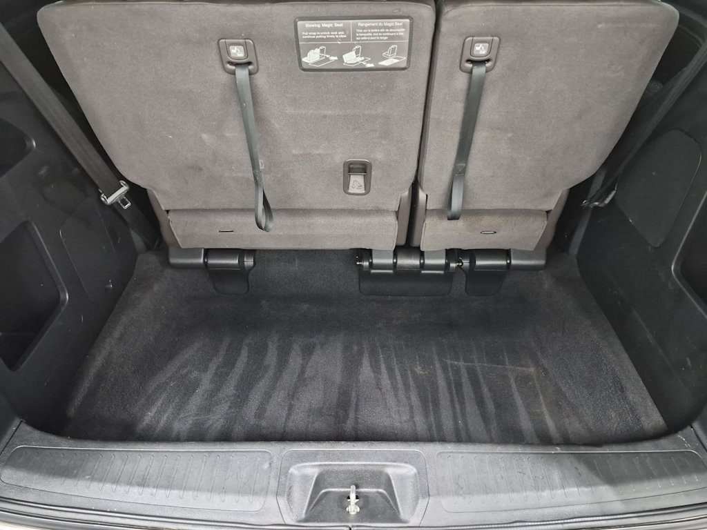 Thumbnail: 2019 Honda Odyssey - 17