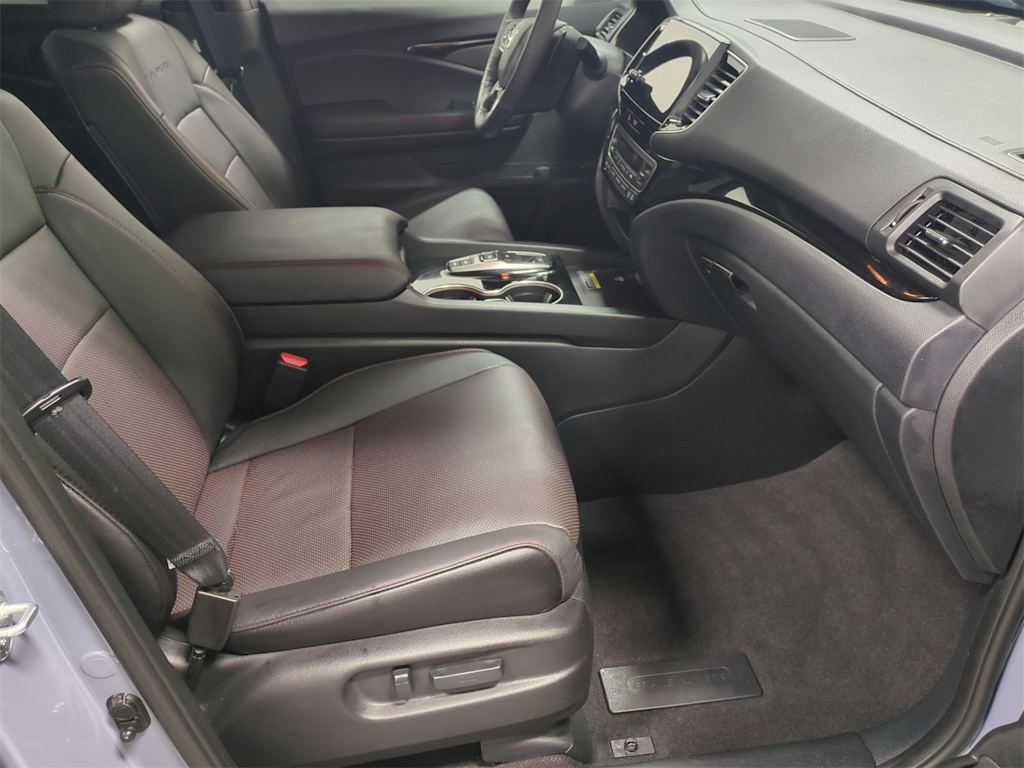 Thumbnail: 2024 Honda Passport - 11
