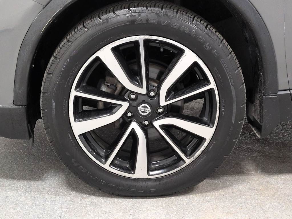 Thumbnail: 2019 Nissan Rogue - 8