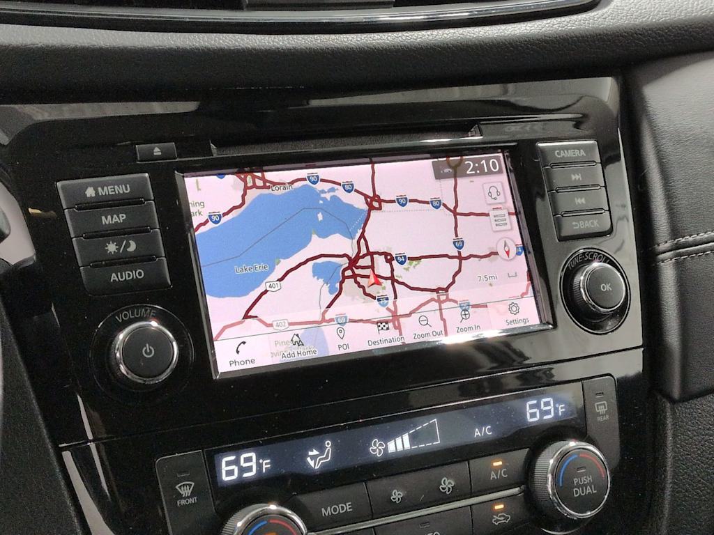 Thumbnail: 2019 Nissan Rogue - 15