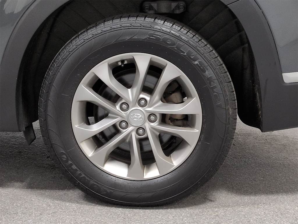 Thumbnail: 2019 Hyundai Santa Fe - 8