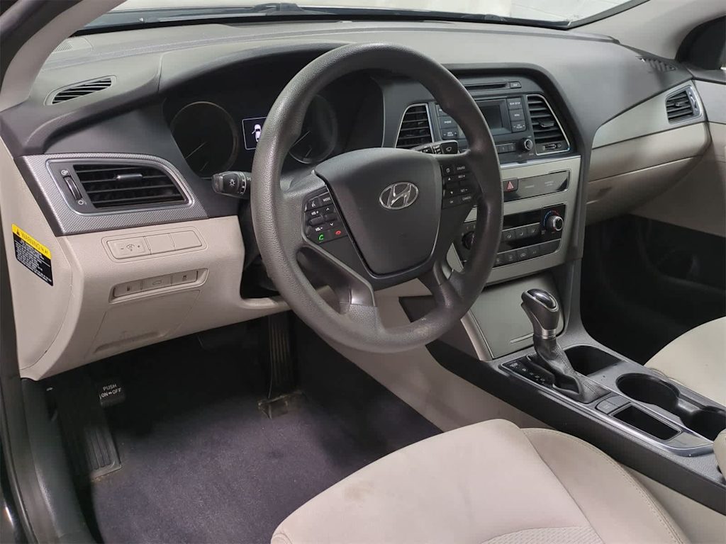 Thumbnail: 2015 Hyundai Sonata - 2