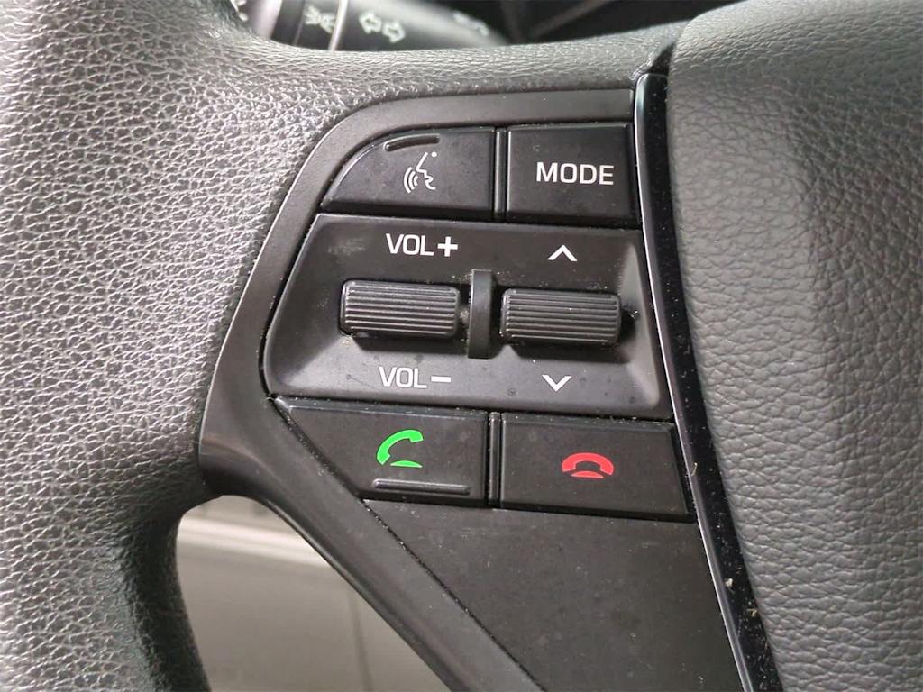 Thumbnail: 2015 Hyundai Sonata - 28