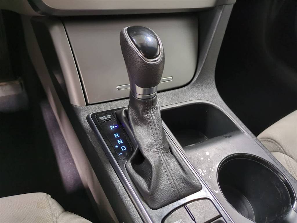 Thumbnail: 2015 Hyundai Sonata - 15