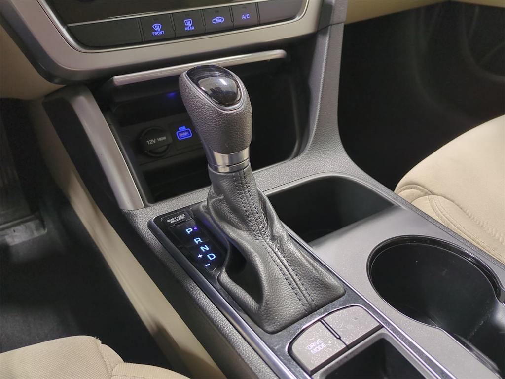 2016 Hyundai Sonata Sport 16