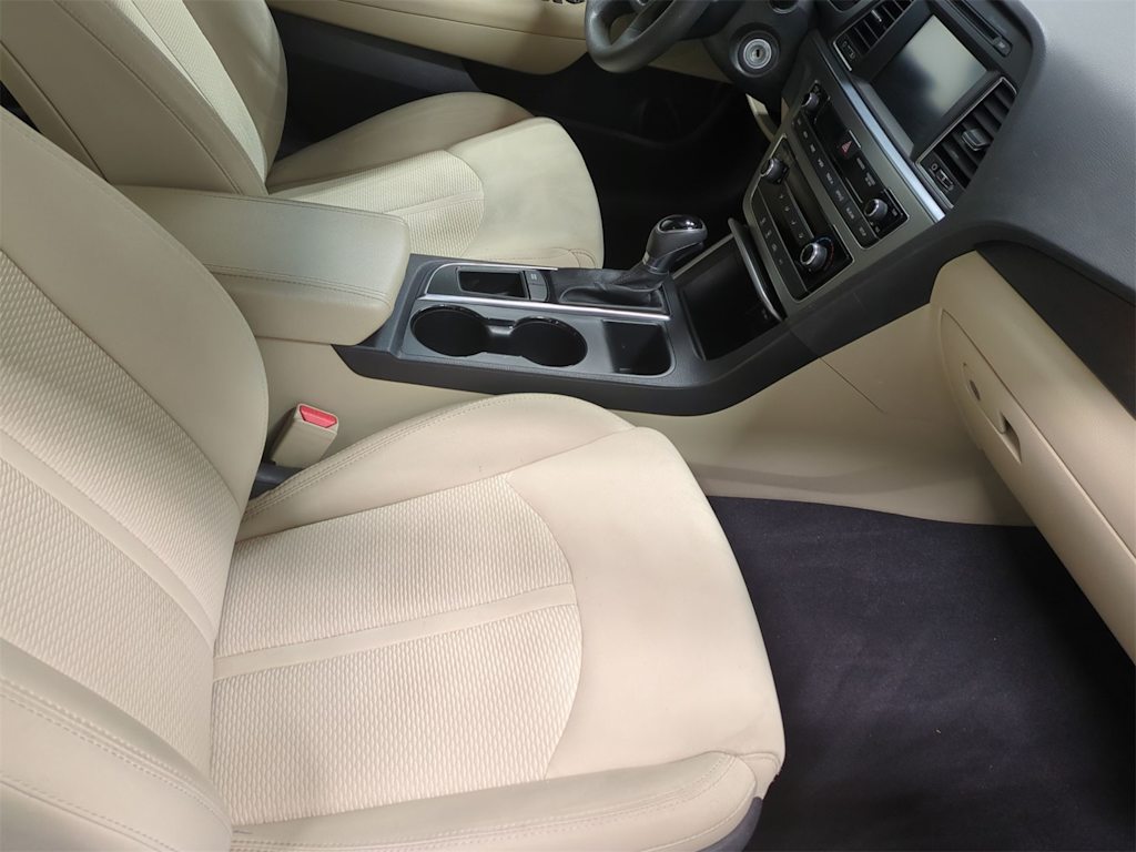 2016 Hyundai Sonata Sport 29