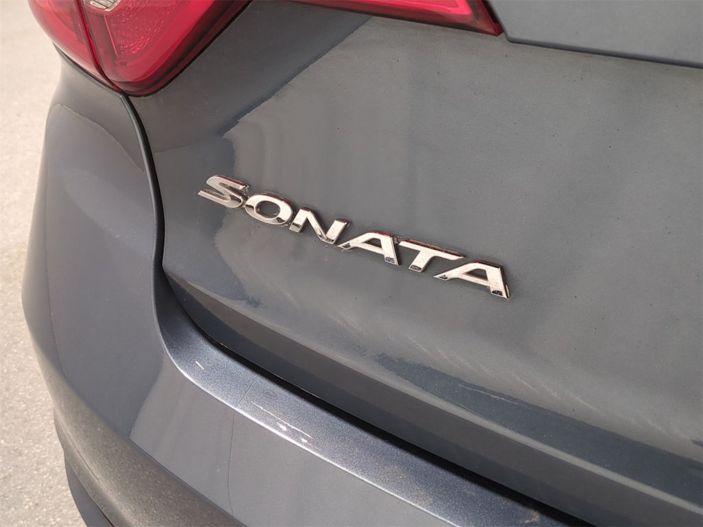 2016 Hyundai Sonata Sport 26
