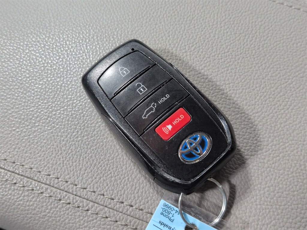 Thumbnail: 2019 Hyundai Sonata - 19