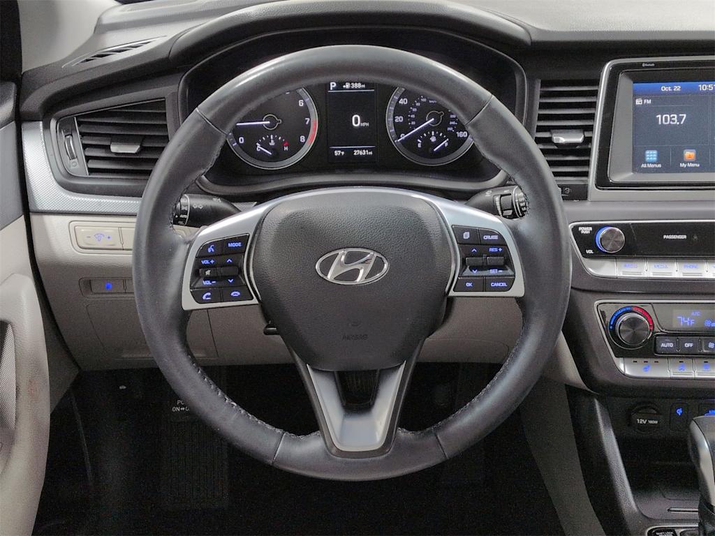 Thumbnail: 2019 Hyundai Sonata - 14