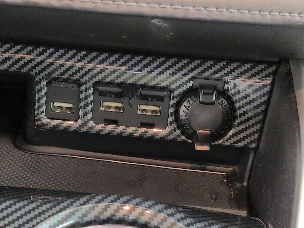 Thumbnail: 2020 Toyota Highlander - 36