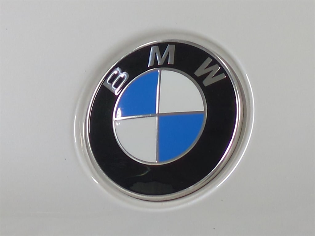 Thumbnail: 2021 BMW X5 - 7