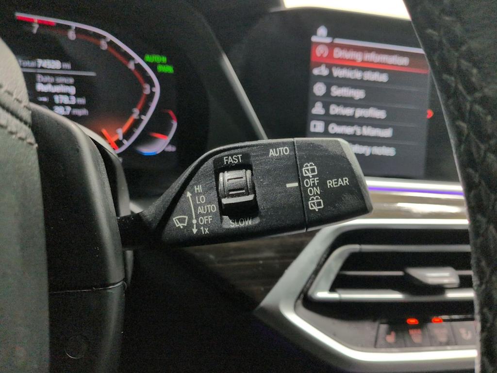 Thumbnail: 2021 BMW X5 - 15