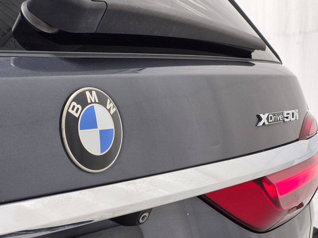 Thumbnail: 2019 BMW X7 - 25