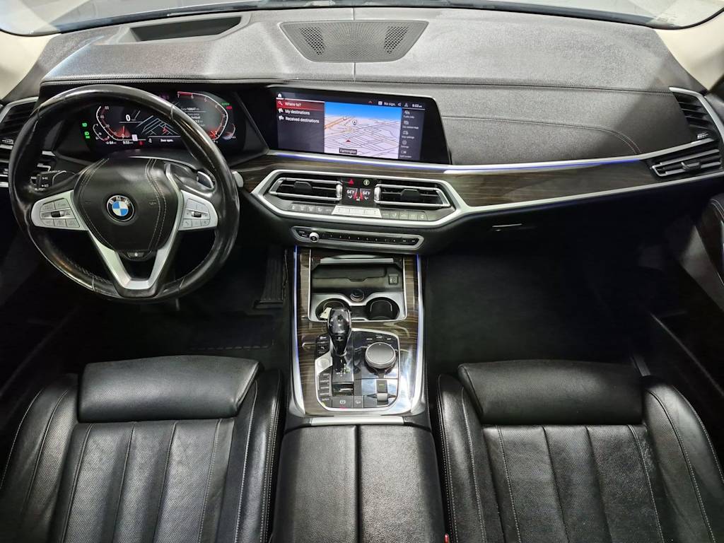 Thumbnail: 2019 BMW X7 - 10