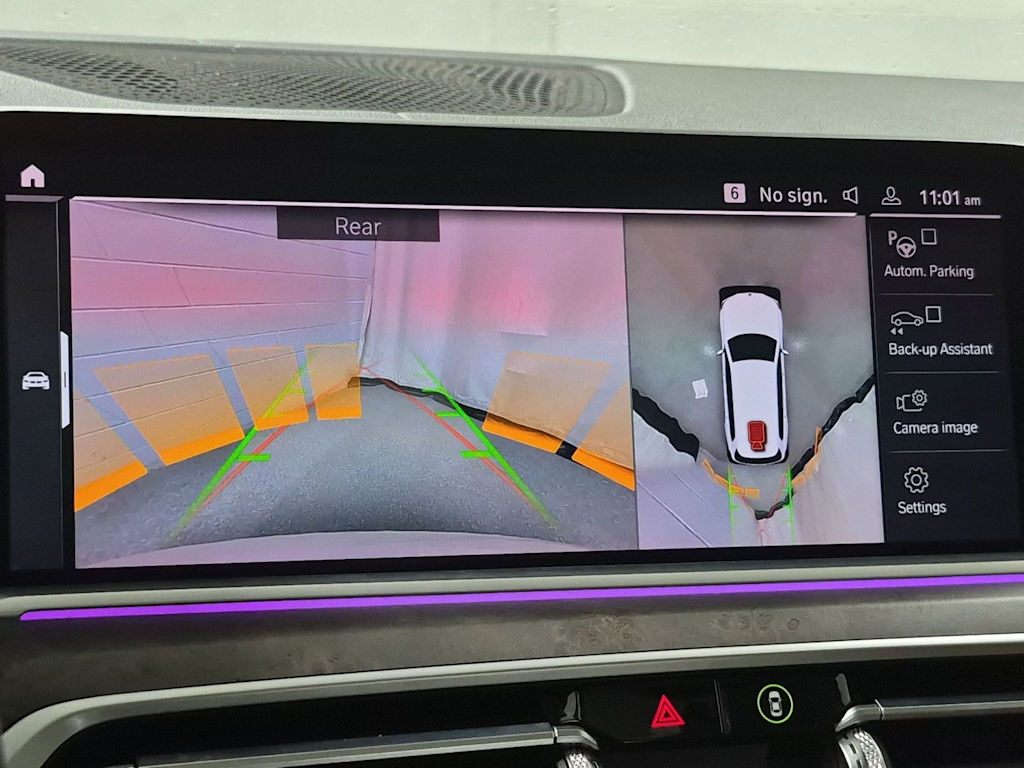 Thumbnail: 2019 BMW X7 - 36