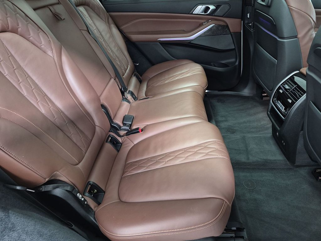 Thumbnail: 2019 BMW X7 - 30