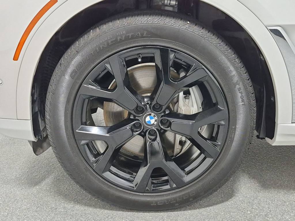 Thumbnail: 2019 BMW X7 - 8